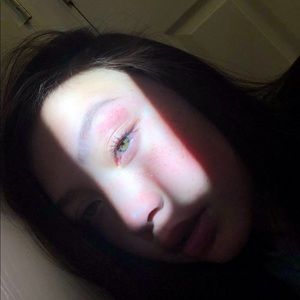 Meet your Posher, Avery